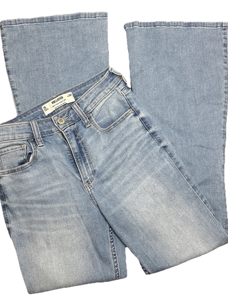Hollister Women’s Y2k Highrise Flare Jeans Light Wash Blue Stretch Denim Size 2r